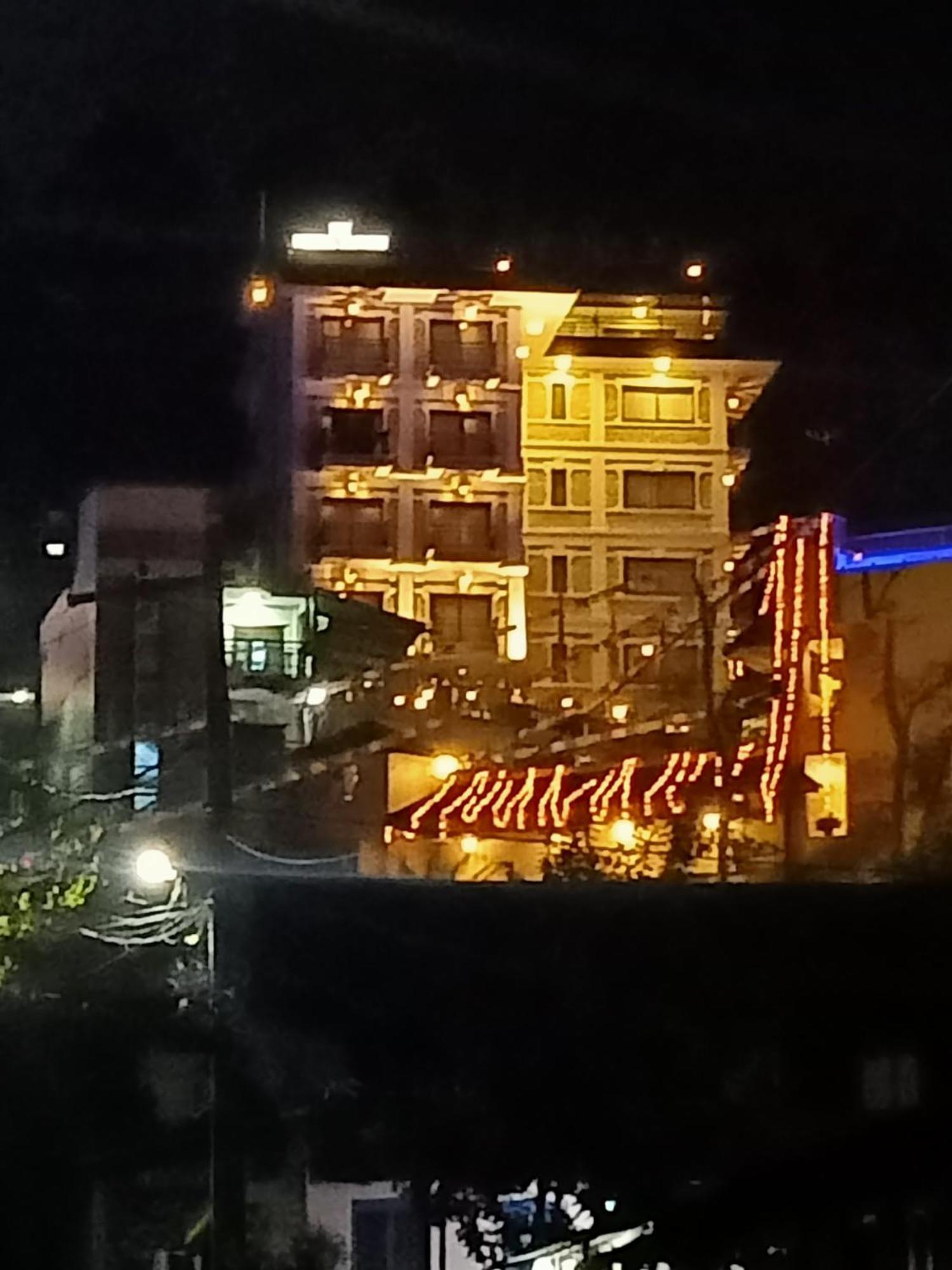 Hotel Kings โพคารา ภายนอก รูปภาพ