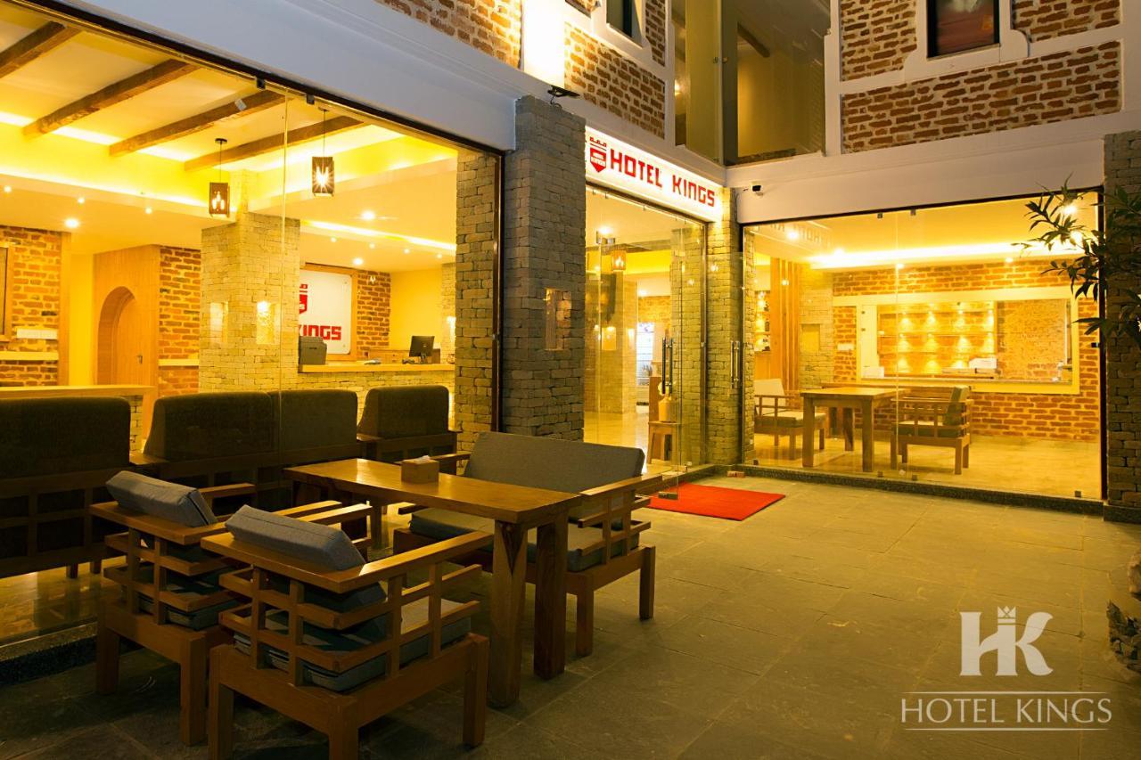 Hotel Kings โพคารา ภายนอก รูปภาพ